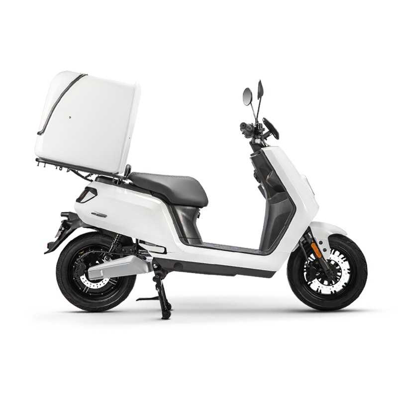 Scuter Electric N-Moto LX05-DELIVERY – Alb, 25 km/h, Fără Permis, Motor BOSCH, 2× Baterii Lithium 60V, Greutate estimativă 90–95 kg, Dimensiuni 1940 × 720 × 1330 mm, Autonomie 150 km, COC & EEC, Carte Rar (CIV), Ideal pentru Livrări + Cadou Tricou N-Moto