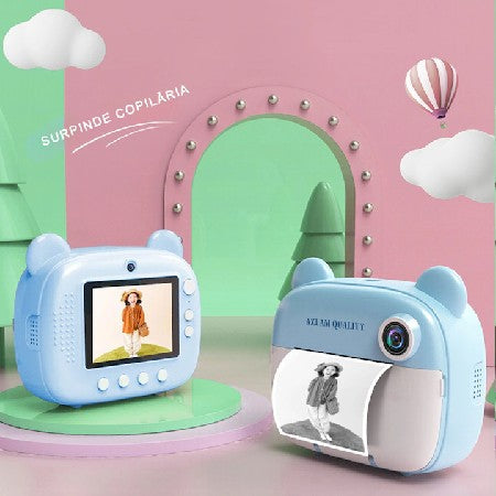 Aparat de Fotografiat AT PERFORMANCE® pentru Copii - Functie Imprimare, Ecran IPS 2,4 inch, Selfie, Video 1080P, Jocuri, Difuzor, Rame Personalizate, Baterie 1200 mAh, Cadou Perfect pentru Crăciun sau Zi de Naștere - Roz