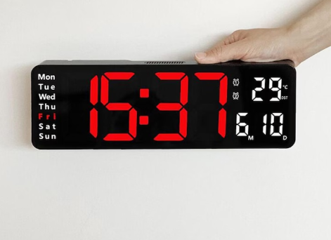 Ceas digital de perete/birou, cu alarma, calendar, afisaj temperatura, rosu